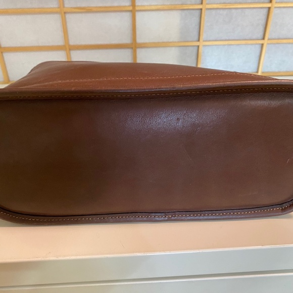 COACH Vintage Bleecker Brown Leather Handbag. In excellent condition! - Picture 6 of 6